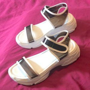 “Cape Robbin” sport sandals, size 8
